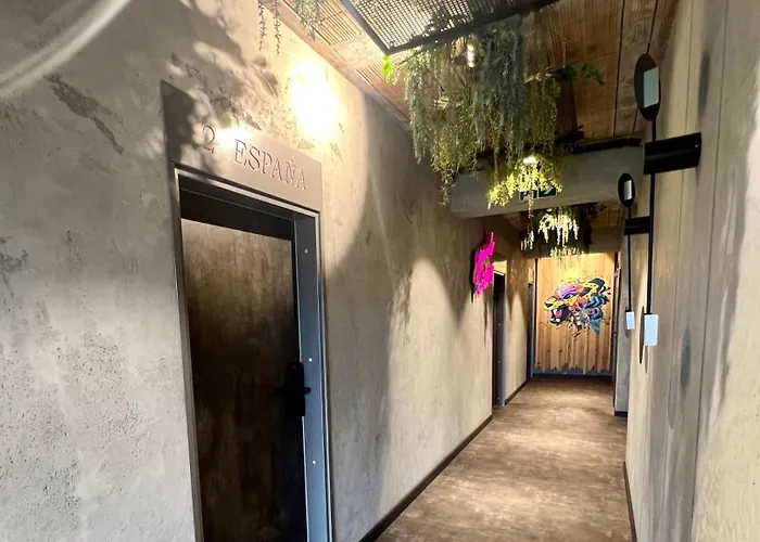Global Home - Aparthotel - No Contact Check In